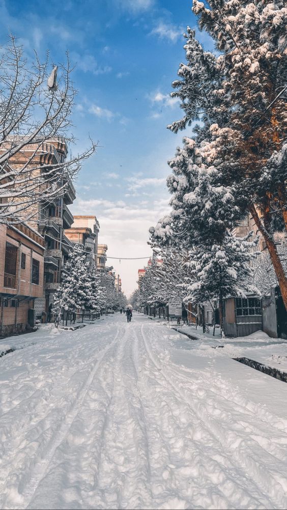  image of kabul street with snow 